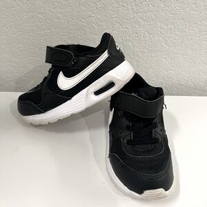 Nike toddler shoes